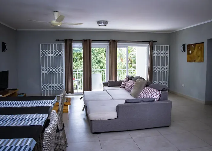 Apartment Riverside -